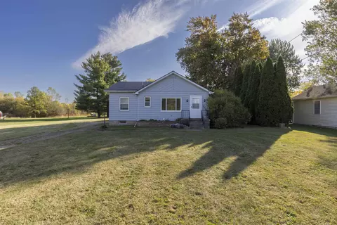 2455 S Dye, Flint, MI 48532