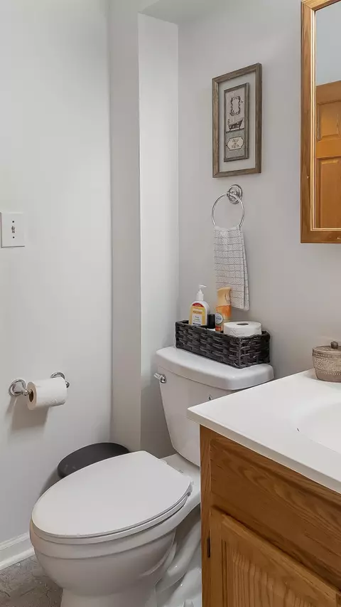 Bath - 5241 Pointview, Harrison, MI 48625 photo 2 of 3
