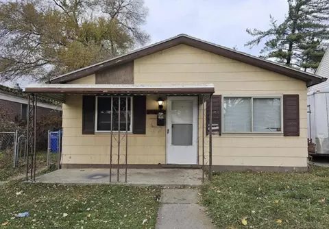 14219 Hobart, Warren, MI 48089