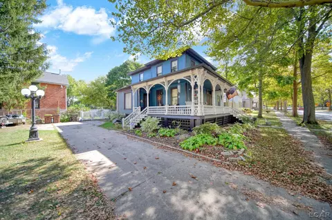 511 State, Adrian, MI 49221 photo 3