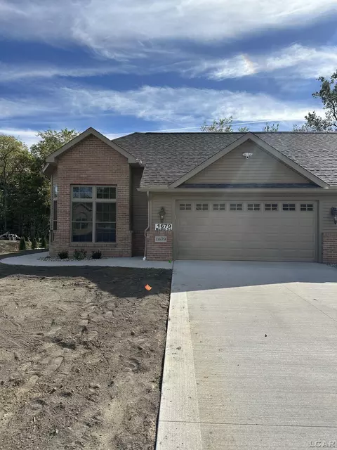 1679 Rivers Edge, Adrian, MI 49221