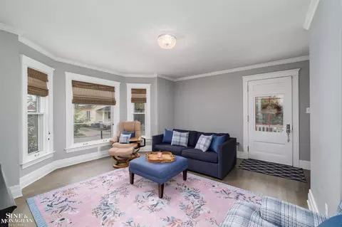 Living - 65 Mapleton, Grosse Pointe Farms, MI 48236 photo 1 of 3