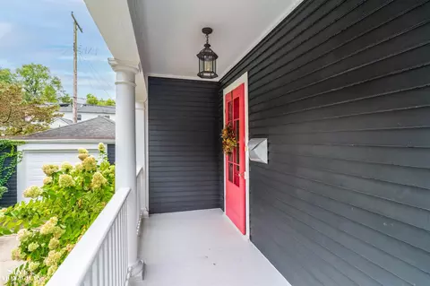 Exterior - 65 Mapleton, Grosse Pointe Farms, MI 48236 photo 2 of 7