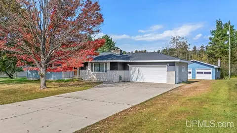 4958 Paula 173, Escanaba, MI 49829