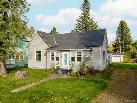 320 Hemlock, Amasa, MI 49903