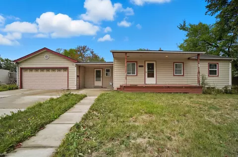 Exterior - 17108 Mulberry, Riverview, MI 48193 photo 2 of 6