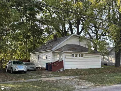 2314 S Grand Traverse, Flint, MI 48503