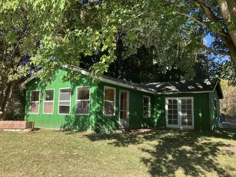 5435 N Cedar Riv, Gladwin, MI 48624