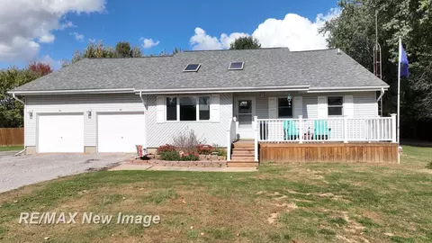Exterior - 6037 Scott, Mount Morris, MI 48458 photo 5 of 18