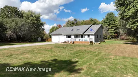 Exterior - 6037 Scott, Mount Morris, MI 48458 photo 3 of 18