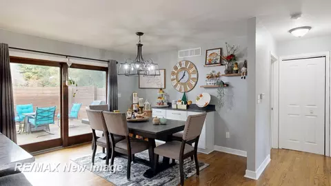 Dining - 6037 Scott, Mount Morris, MI 48458 photo 1 of 2