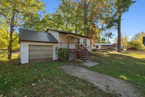 3569 Lakeview, Beaverton, MI 48612
