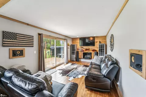 7395 Atherton, Davison, MI 48423 photo 12