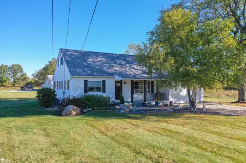 7395 Atherton, Davison, MI 48423 photo 2