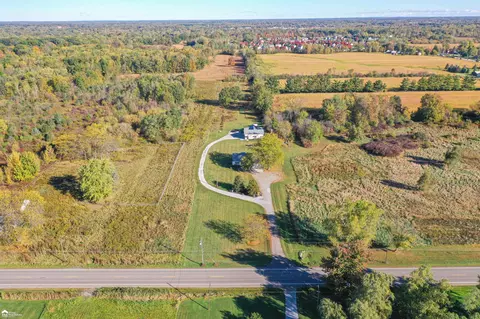 7395 Atherton, Davison, MI 48423 photo 4