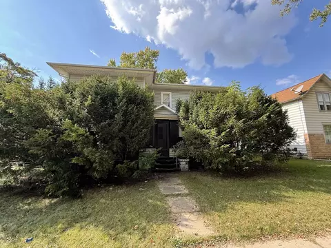 719 S Main, Three Rivers, MI 49093