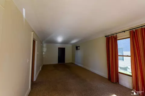Living - 824 Smith, Monroe, MI 48161 photo 1 of 2