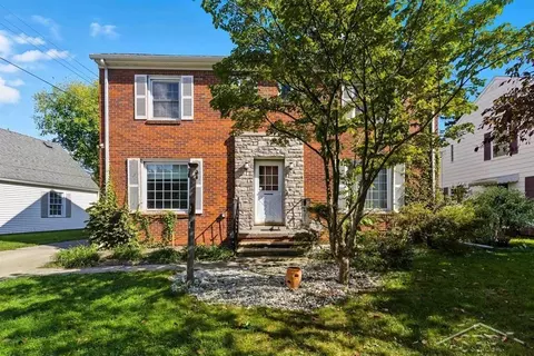 2332 Mershon, Saginaw, MI 48602