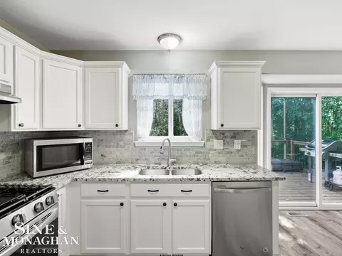 6535 Genaw, Algonac, MI 48001 photo 15