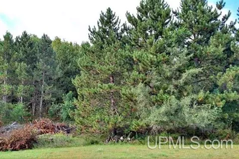 lot S 3 4 Sundance, Norway, MI 49870