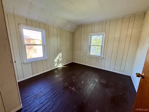 329 Maple, Amasa, MI 49903 photo 23