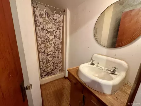 329 Maple, Amasa, MI 49903 photo 27