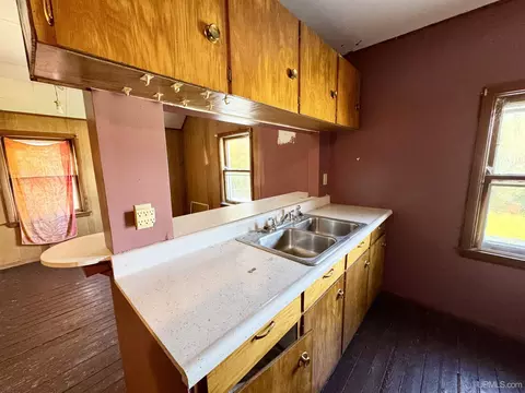 329 Maple, Amasa, MI 49903 photo 18