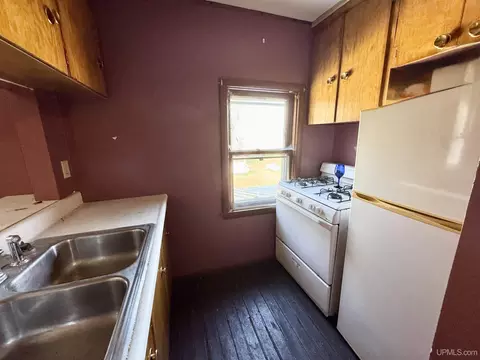 329 Maple, Amasa, MI 49903 photo 19