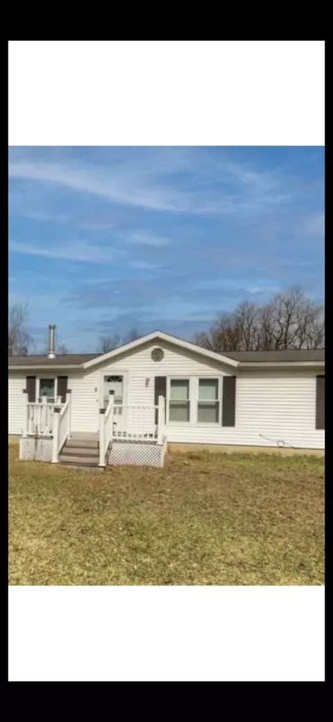 4626 Waltan, Vassar, MI 48768