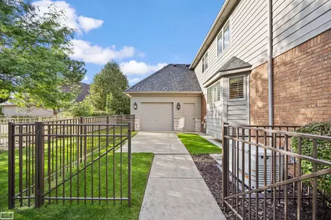 Exterior - 19312 River Vly, Macomb, MI 48044 photo 3 of 12