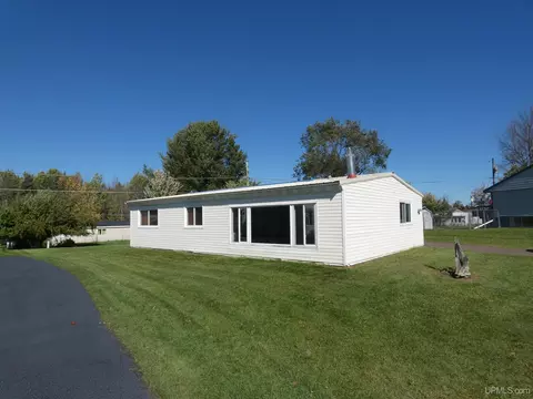 13 Oak, White Pine, MI 49971 photo 5