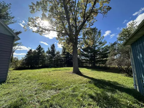 Exterior - 4885 Diener, Hemlock, MI 48626 photo 3 of 5