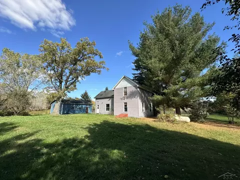 Exterior - 4885 Diener, Hemlock, MI 48626 photo 4 of 5