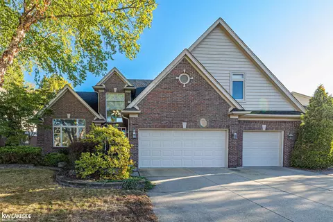 21579 Tangel, Macomb, MI 48044