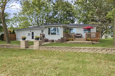 10341 Puttygut, Casco, MI 48064 photo 6