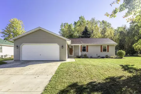 5960 W Montevista, Fort Gratiot, MI 48059
