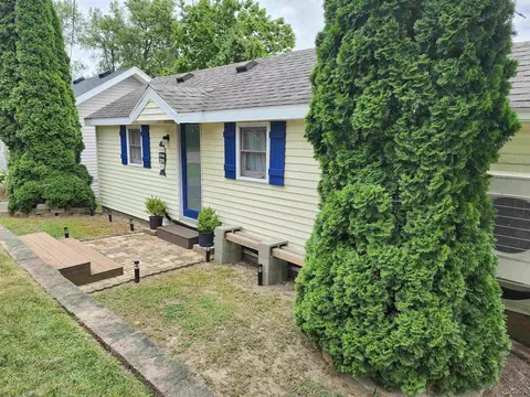 Exterior - 271 E Rose Lk, Coldwater, MI 49036 photo 2 of 3