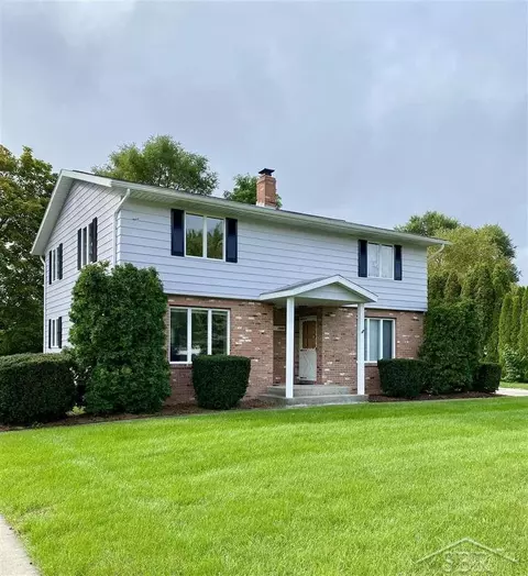 3580 Debra, Bay City, MI 48706