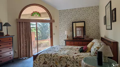 Bedroom - 2583 Vivian, Monroe, MI 48162 photo 2 of 5