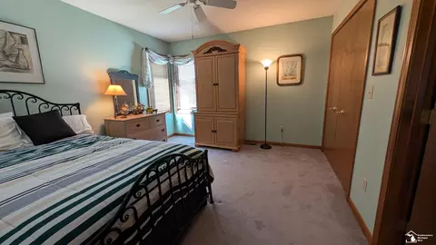 Bedroom - 2583 Vivian, Monroe, MI 48162 photo 5 of 5