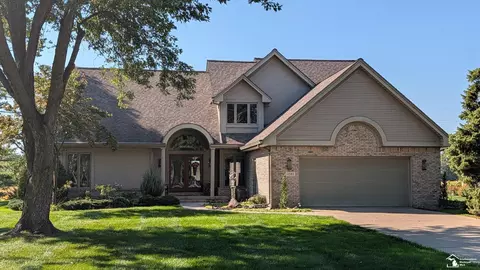 2583 Vivian, Monroe, MI 48162