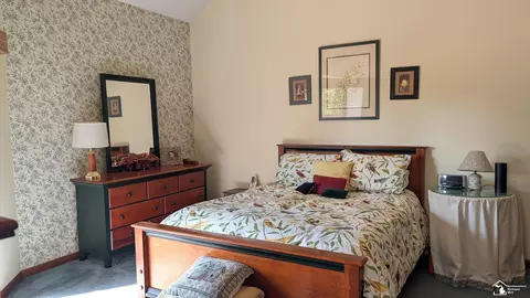Bedroom - 2583 Vivian, Monroe, MI 48162 photo 1 of 5