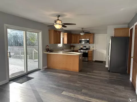 Kitchen - 7875 Forrestway, Monroe, MI 48161 photo 2 of 2