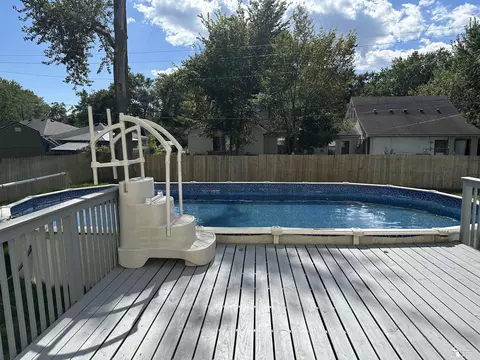 Exterior - 7875 Forrestway, Monroe, MI 48161 photo 3 of 3
