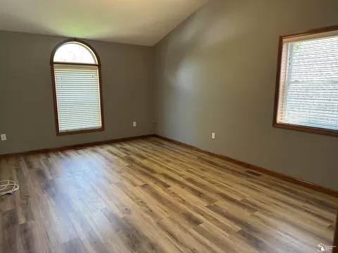 Living - 7875 Forrestway, Monroe, MI 48161 photo 4 of 4