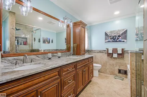 Bath - 45990 Meadow, Macomb, MI 48044 photo 1 of 4