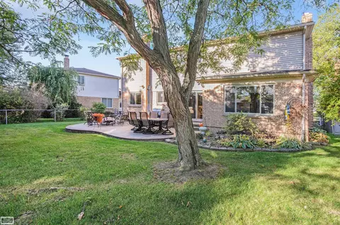 Exterior - 45990 Meadow, Macomb, MI 48044 photo 5 of 7