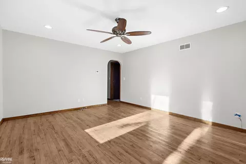 Living - 1607 Michigan, Algonac, MI 48001 photo 4 of 4