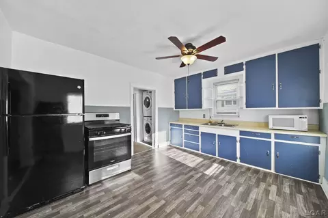 Kitchen - 803 Ormsby, Adrian, MI 49221 photo 2 of 2