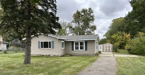 5236 N M 52, Owosso, MI 48867